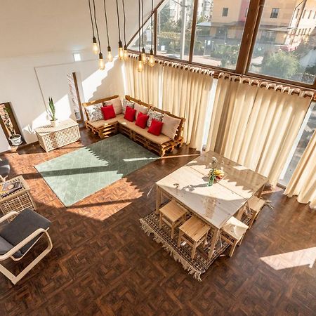 Modern Loft Lighthouse Hostel Karakol Ngoại thất bức ảnh