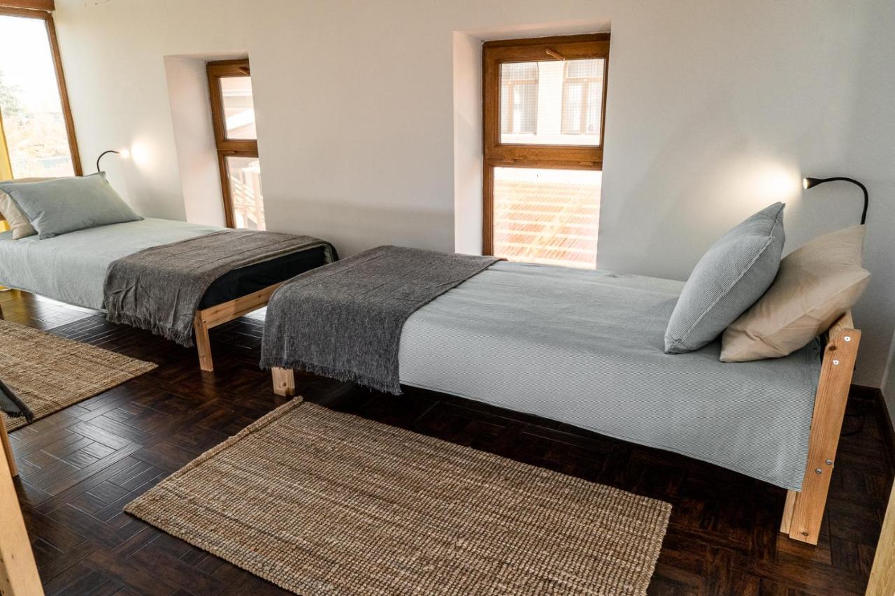 Modern Loft Lighthouse Hostel Karakol Ngoại thất bức ảnh